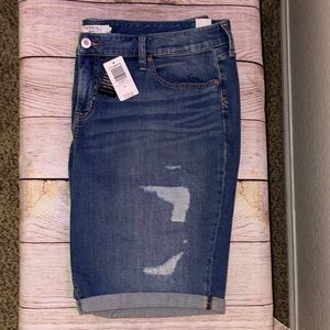 Torrid boyfriend Bermuda shorts